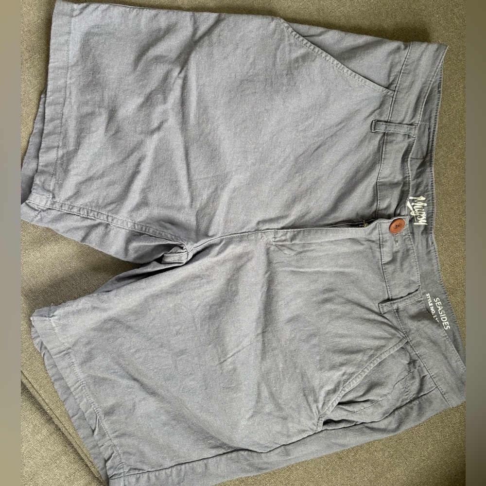 Men’s Mugsy shorts size 35